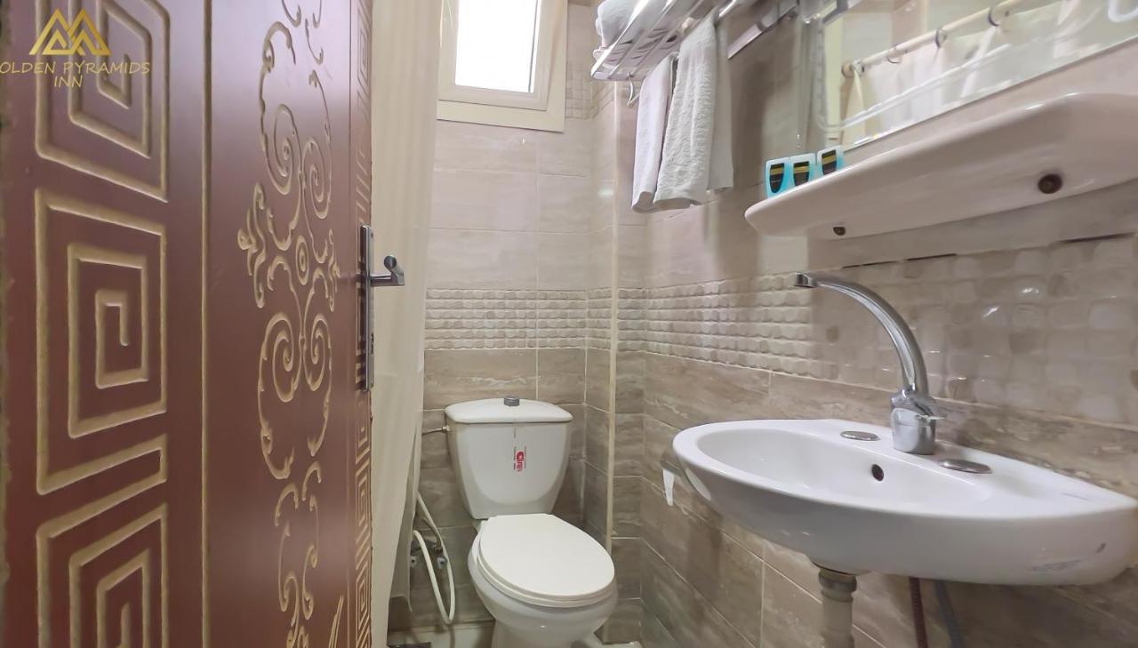 Gravity Pyramids View Inn Кайро Екстериор снимка