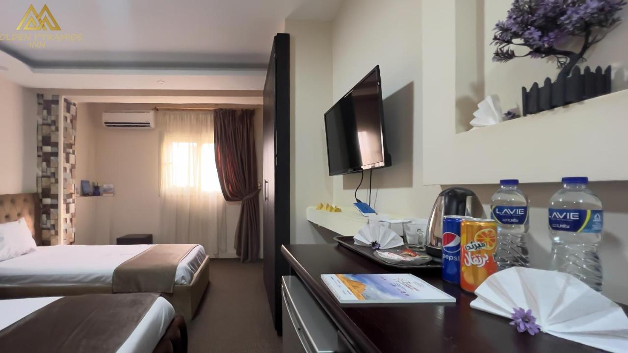 Gravity Pyramids View Inn Кайро Екстериор снимка